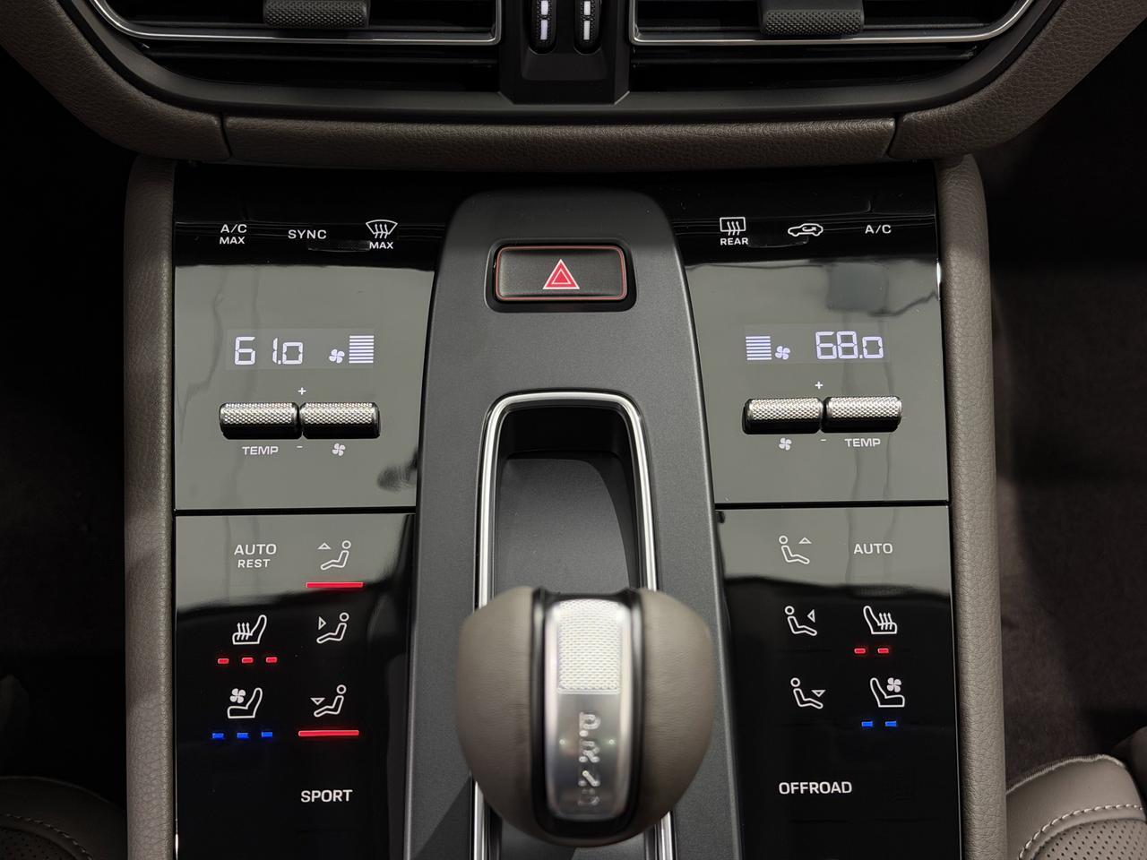 2026 Porsche Macan Newark DE