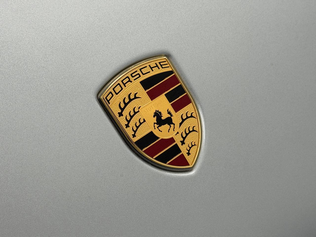 2026 Porsche Macan Newark DE