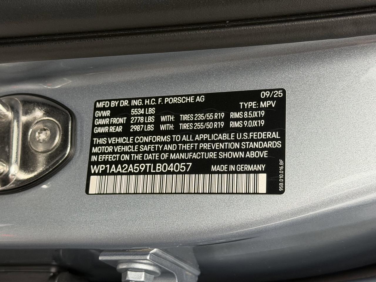 2026 Porsche Macan Newark DE