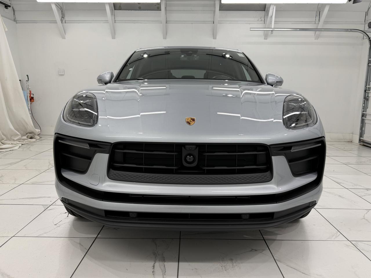 2026 Porsche Macan Newark DE