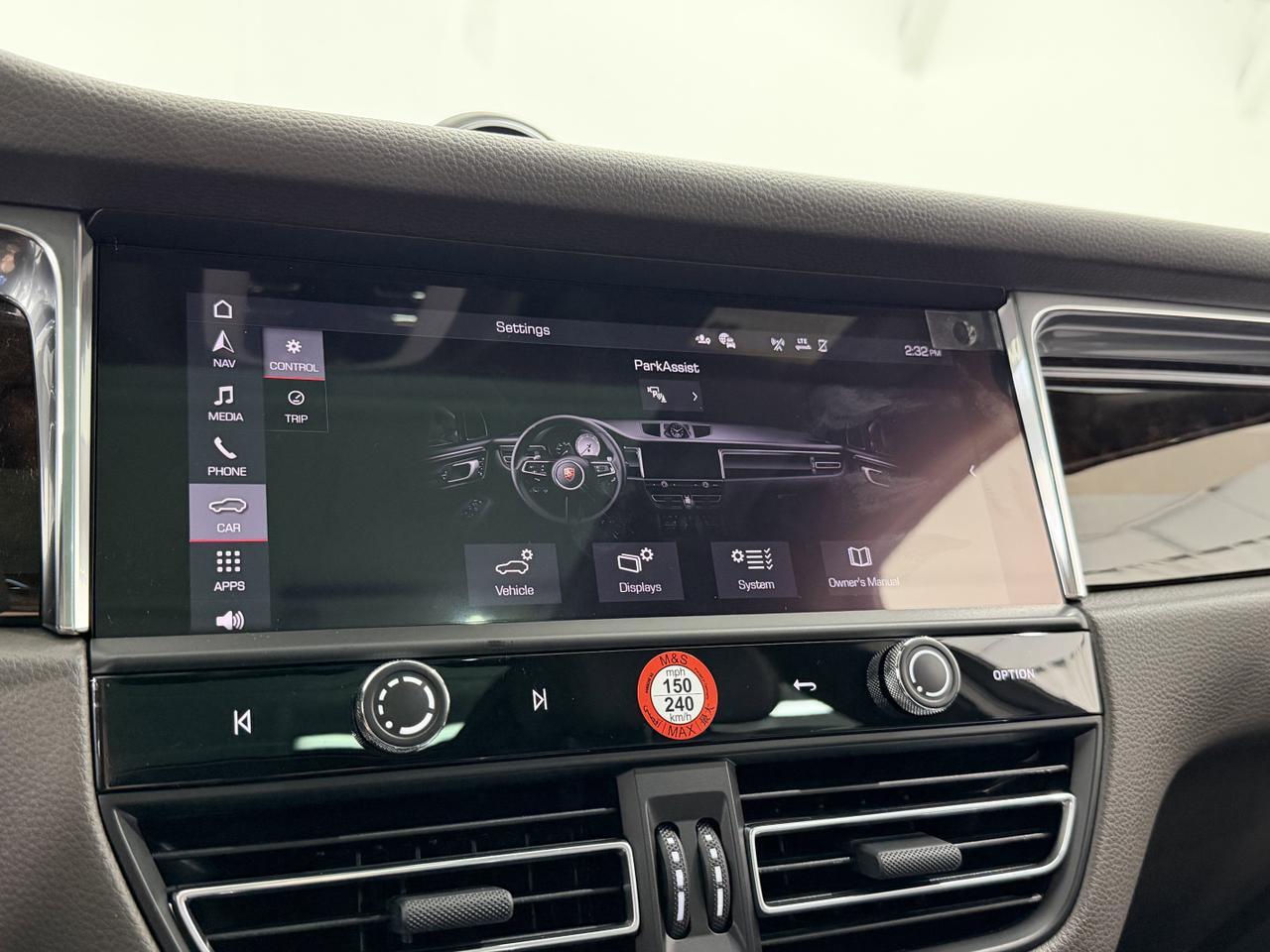 2026 Porsche Macan Newark DE