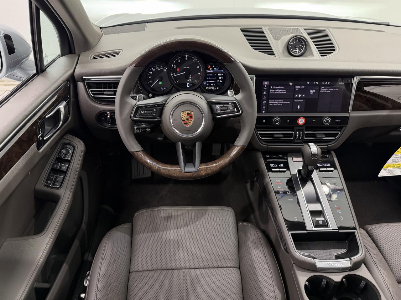 2026 Porsche Macan Newark DE