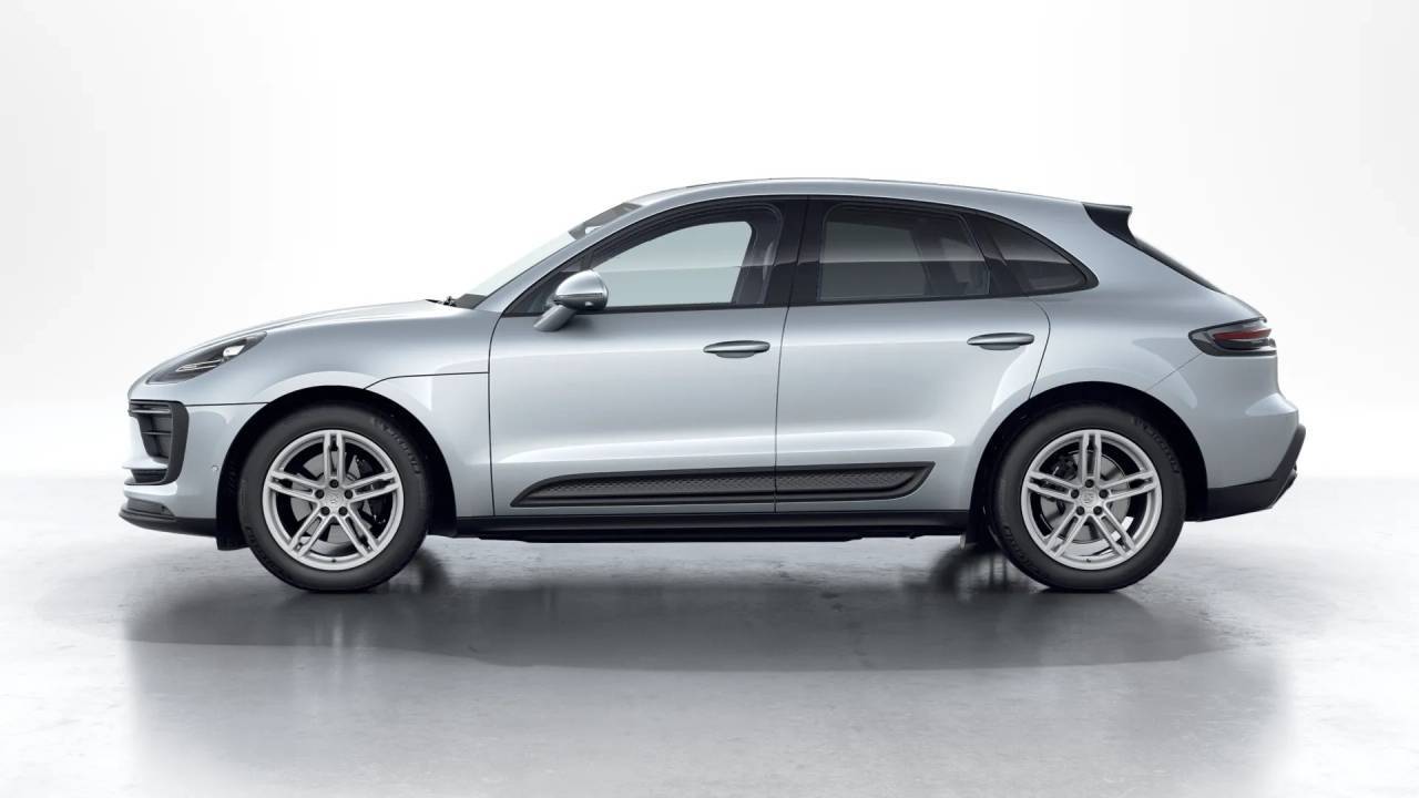 2026 Porsche Macan Newark DE