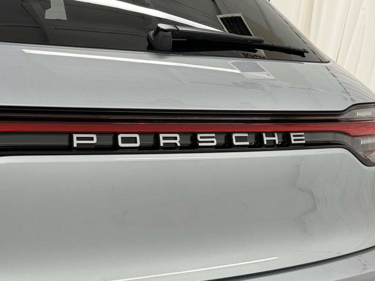 2026 Porsche Macan Newark DE