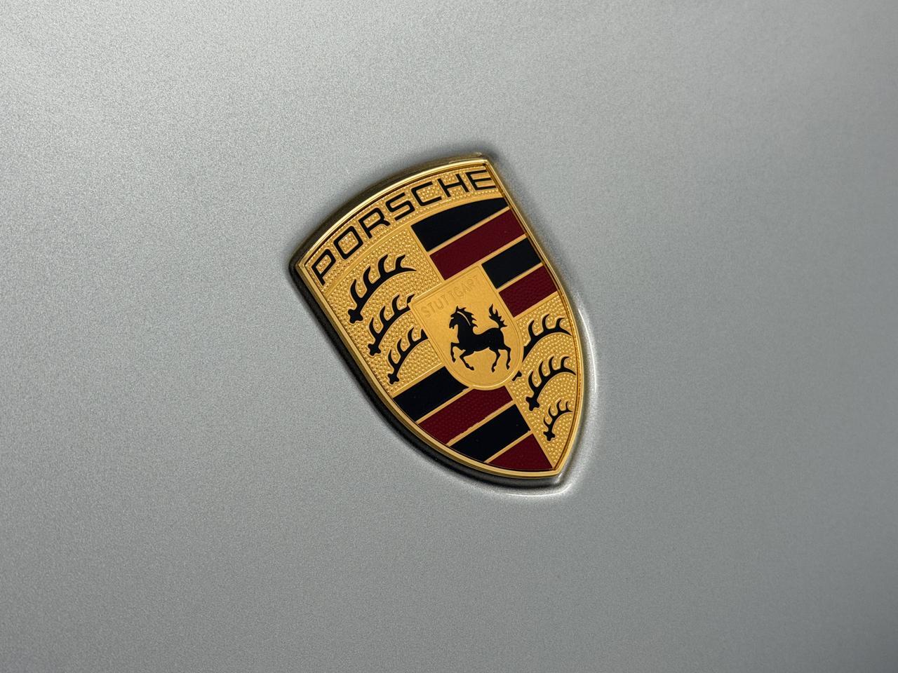 2026 Porsche Macan Newark DE