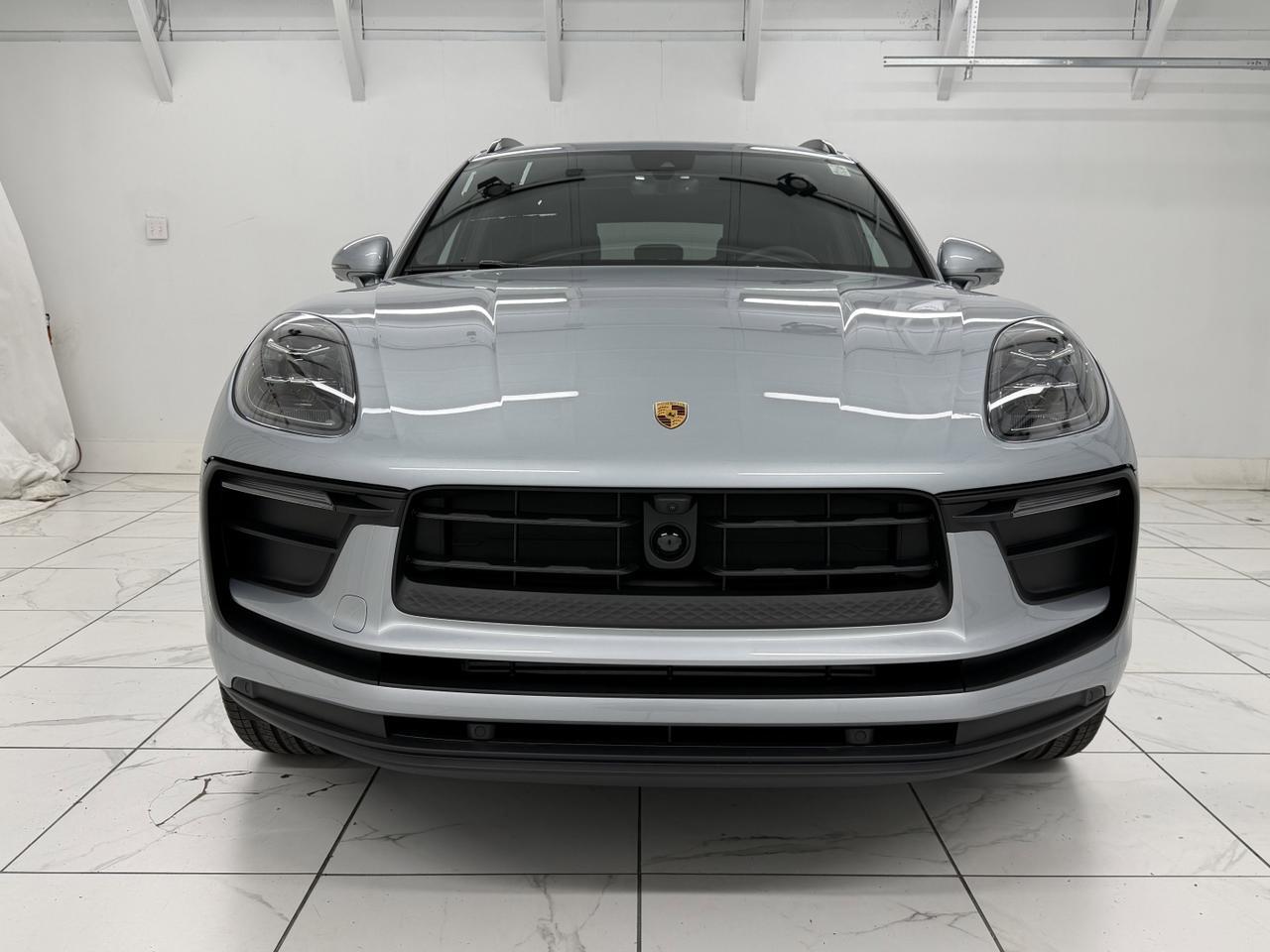 2026 Porsche Macan Newark DE