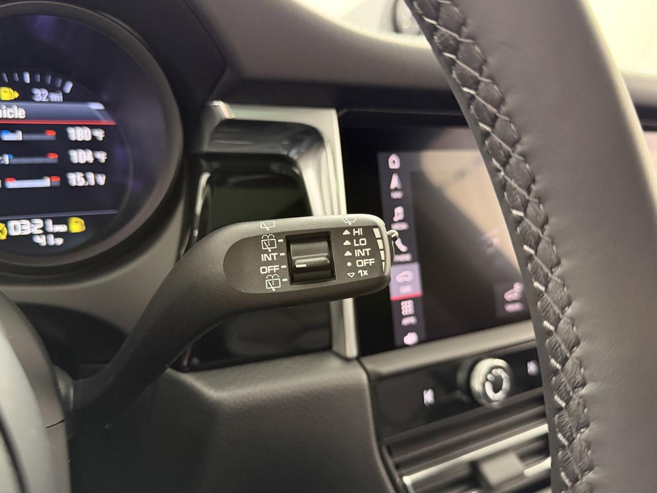 2026 Porsche Macan Newark DE