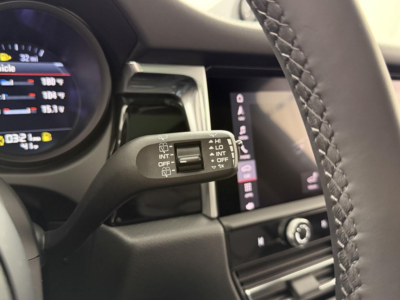 2026 Porsche Macan Newark DE