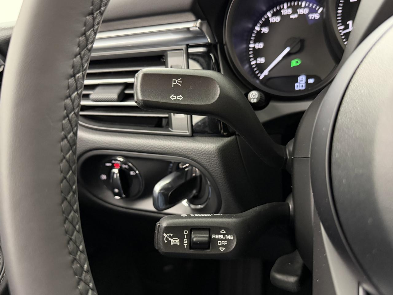 2026 Porsche Macan Newark DE