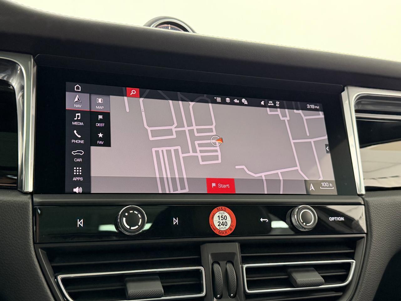 2026 Porsche Macan Newark DE