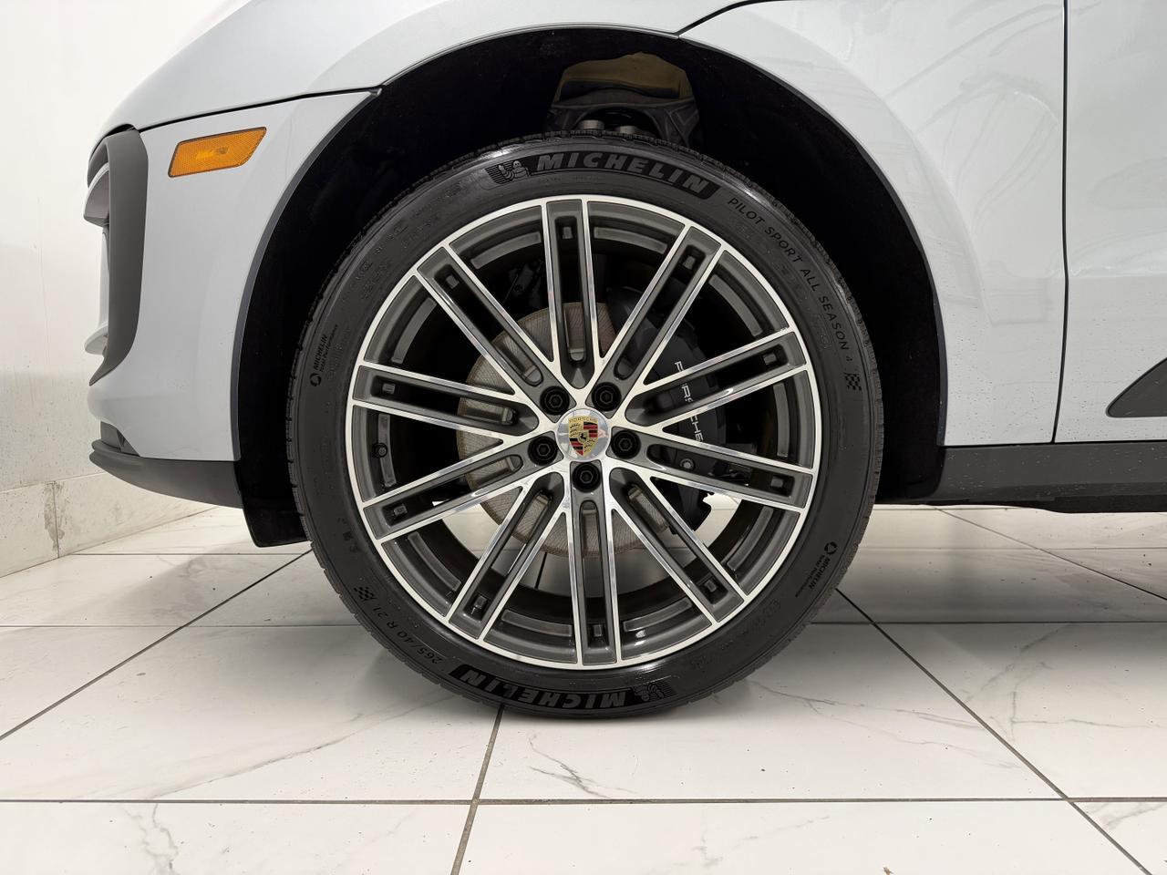 2026 Porsche Macan Newark DE