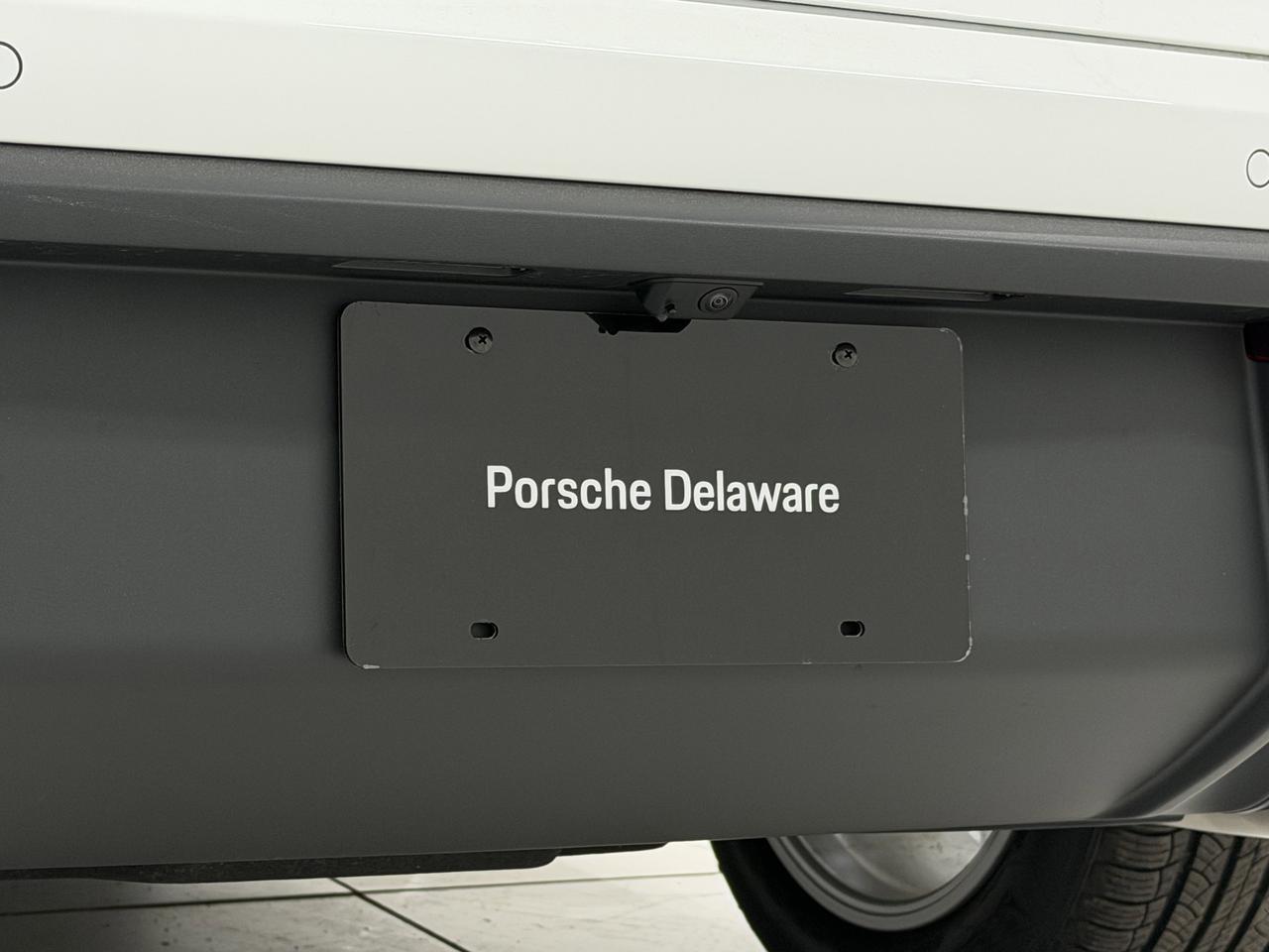 2026 Porsche Macan Newark DE