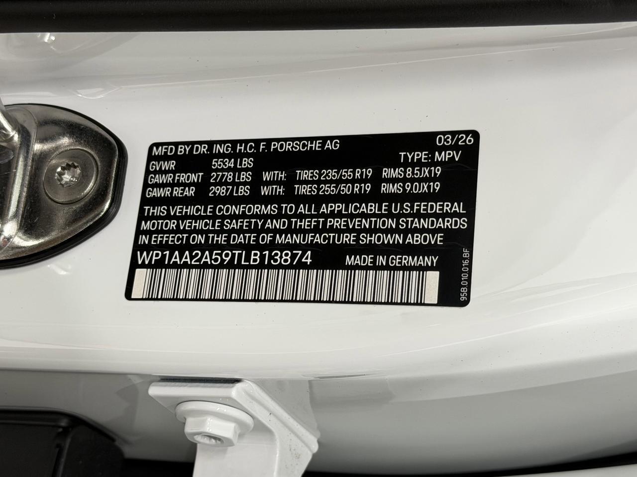 2026 Porsche Macan Newark DE