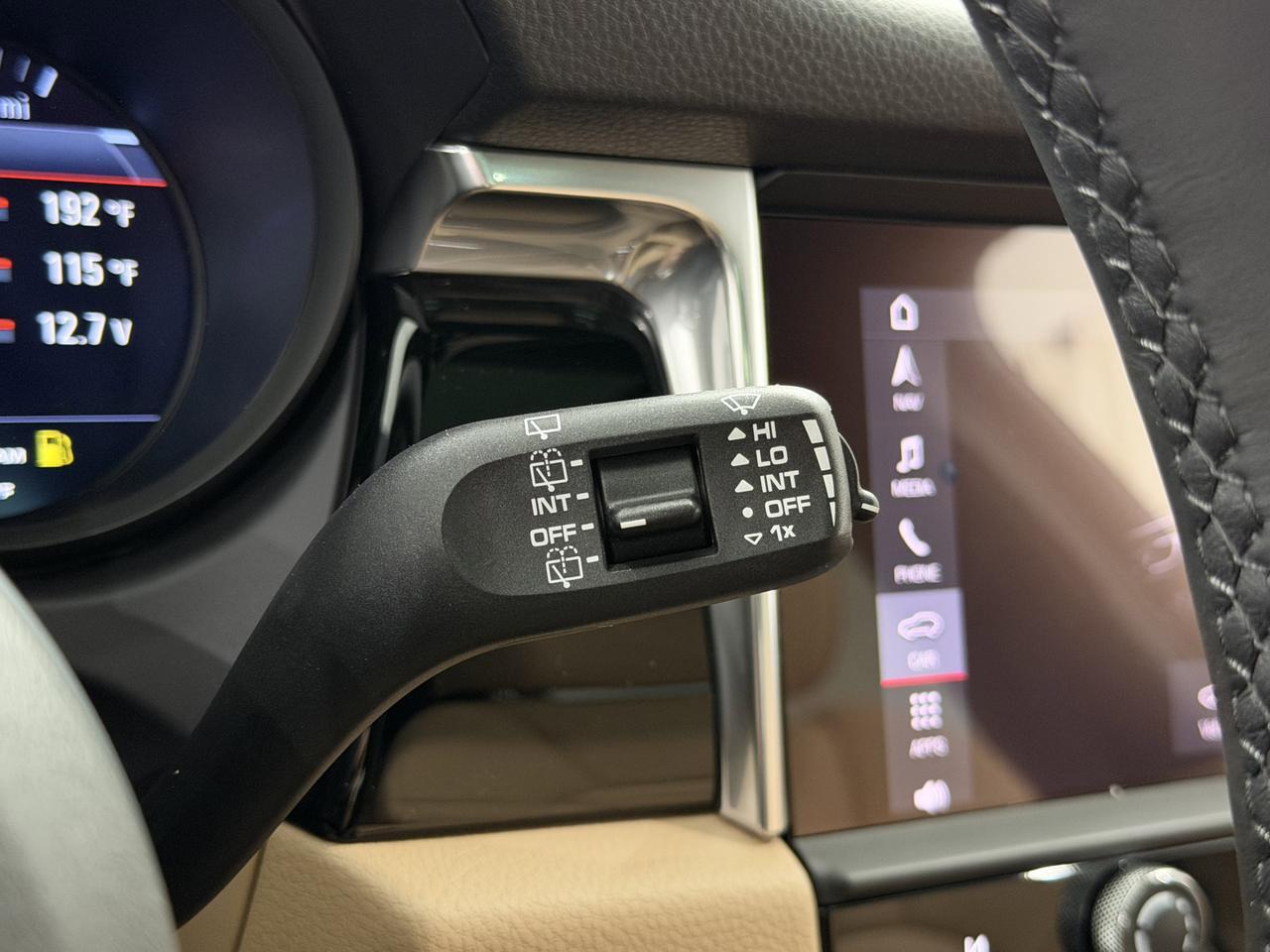 2026 Porsche Macan Newark DE