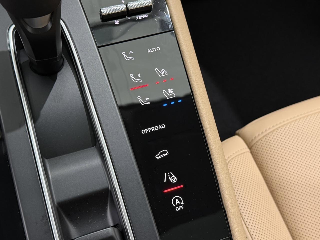 2026 Porsche Macan Newark DE