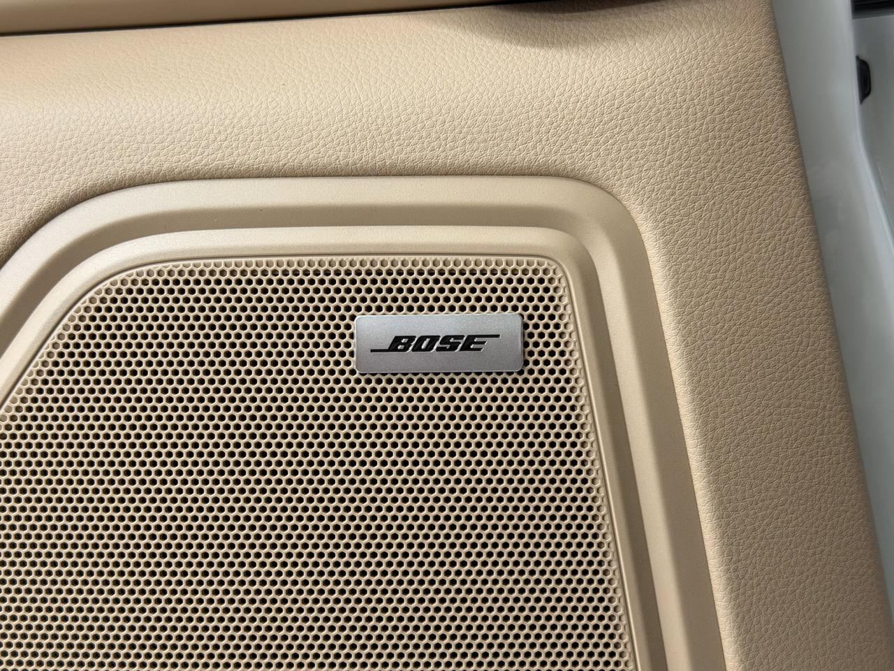 2026 Porsche Macan Newark DE