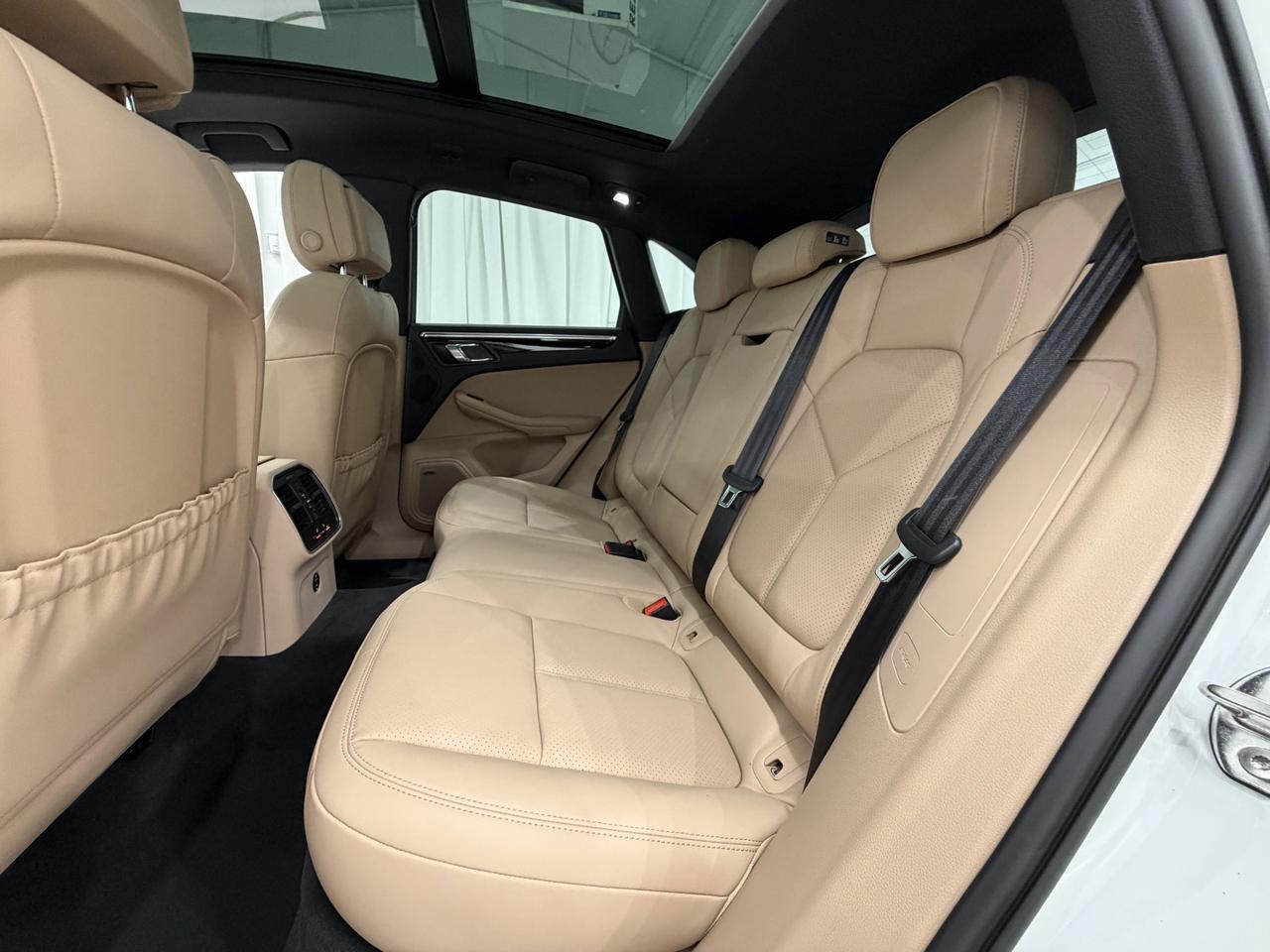 2026 Porsche Macan Newark DE