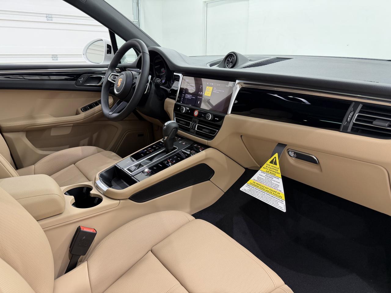 2026 Porsche Macan Newark DE
