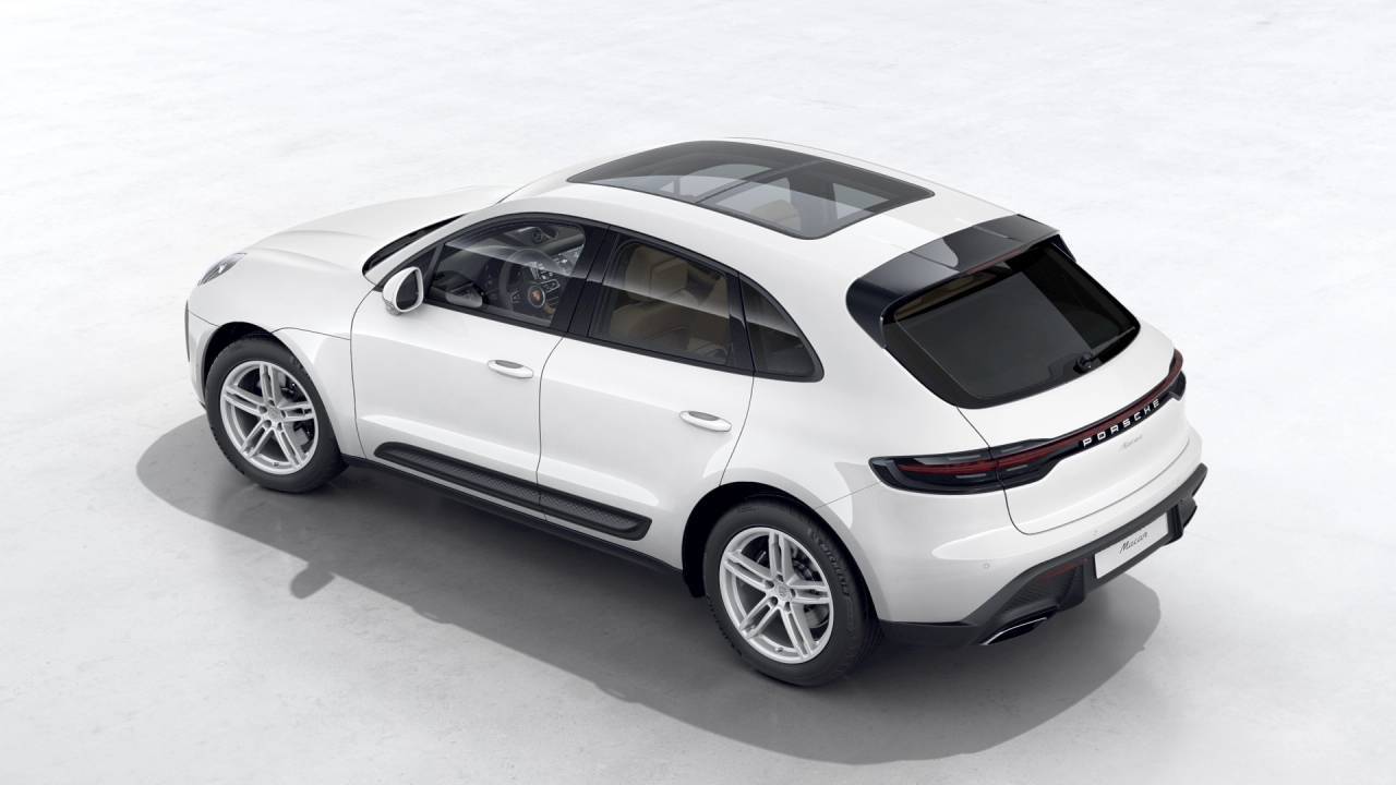 2026 Porsche Macan Newark DE
