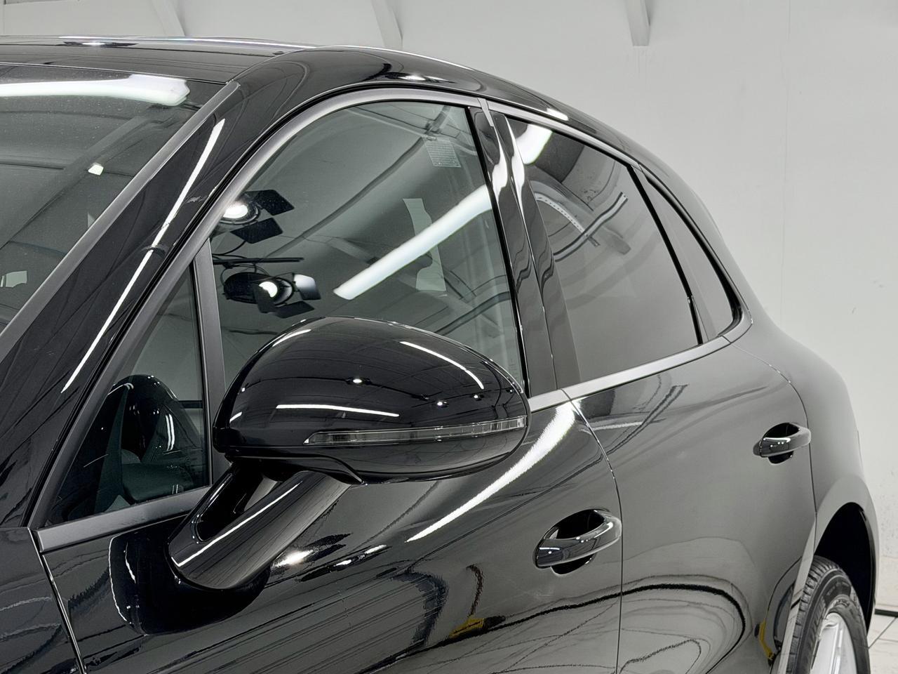 2026 Porsche Macan Newark DE