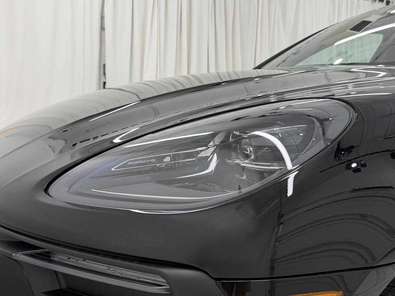 2026 Porsche Macan Newark DE