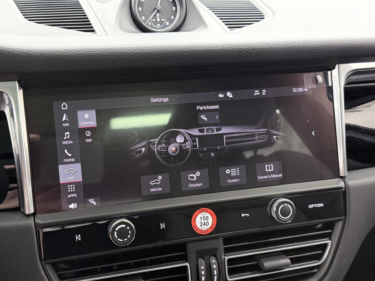 2026 Porsche Macan Newark DE