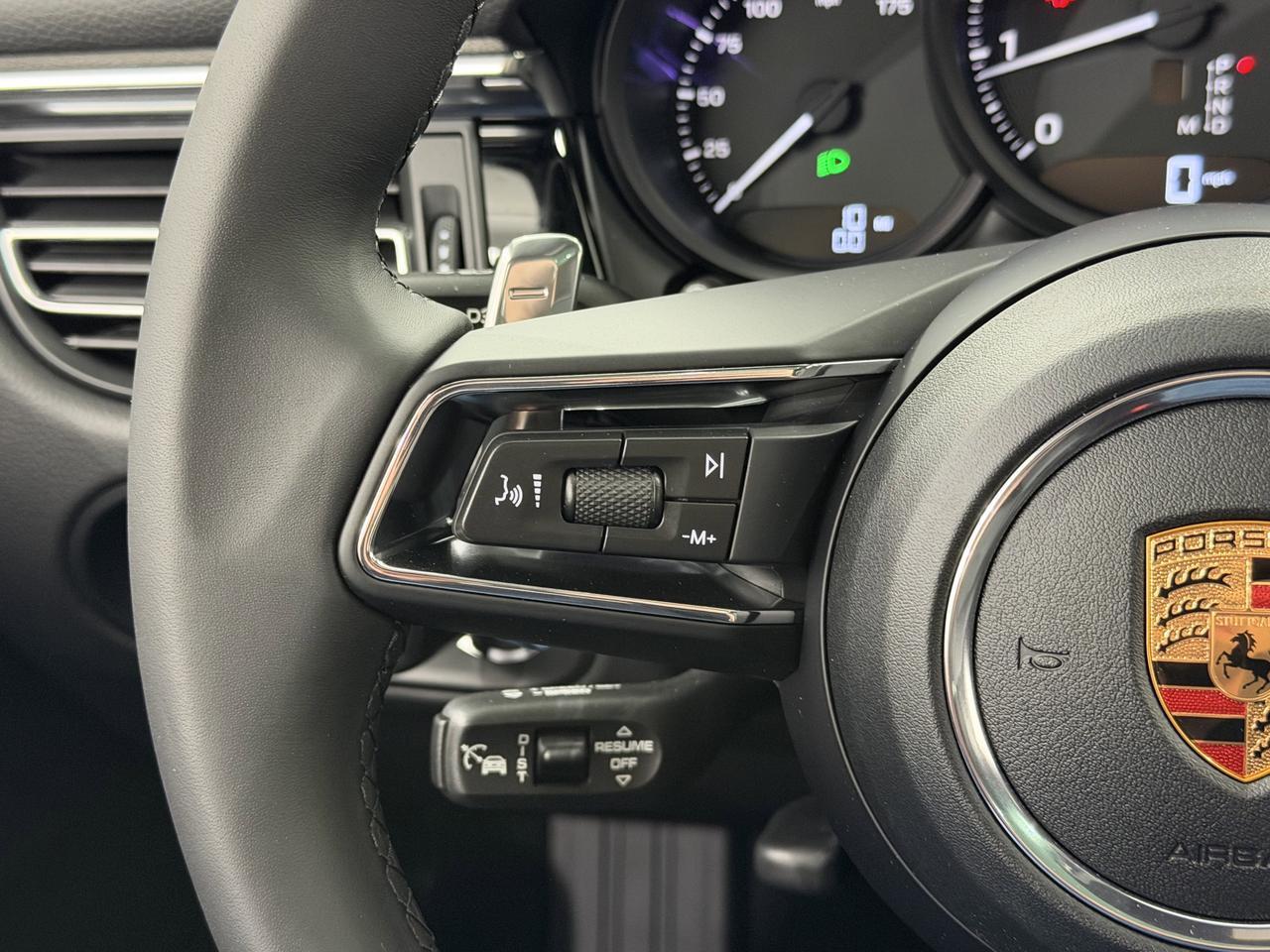 2026 Porsche Macan Newark DE