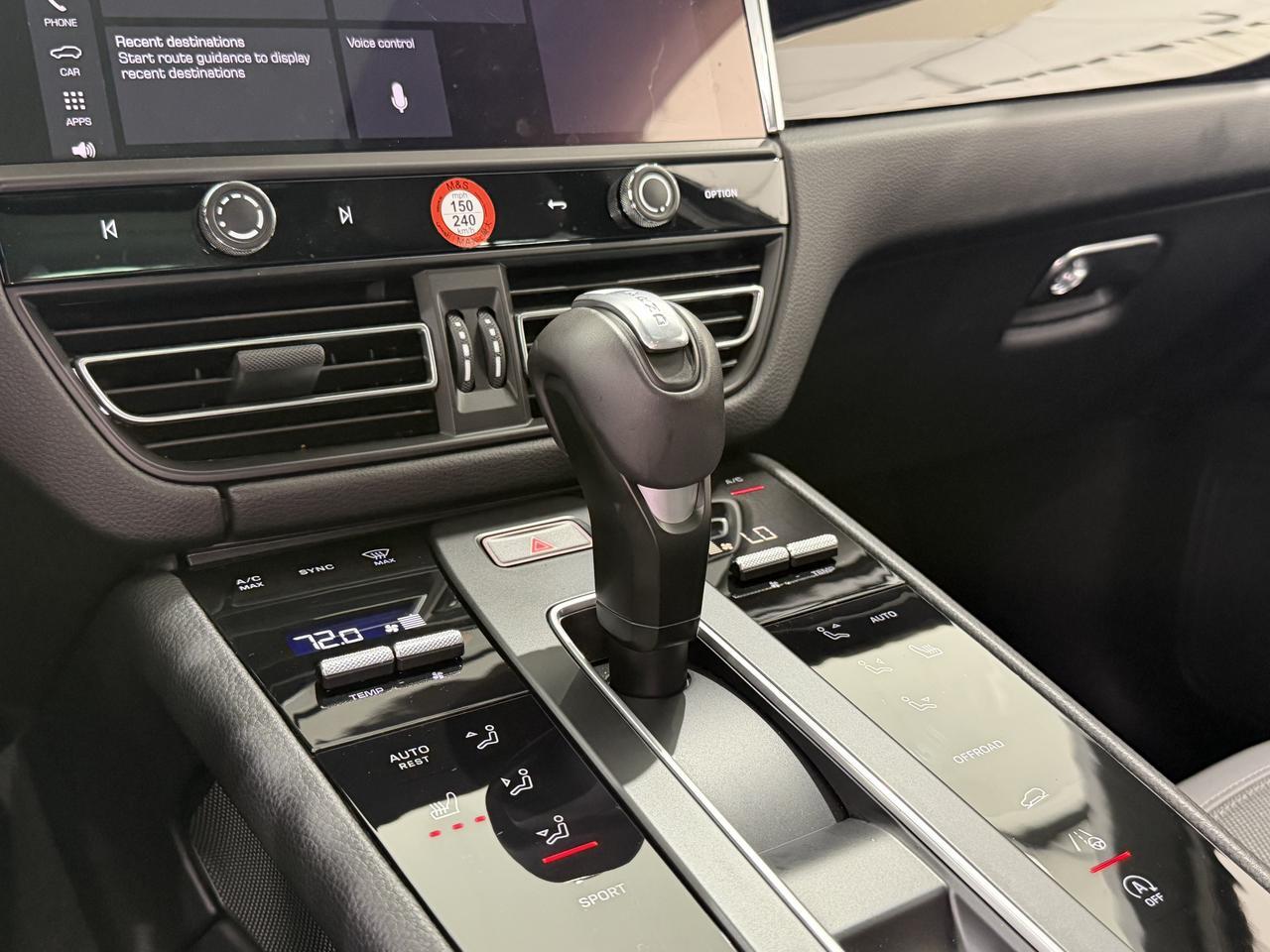 2026 Porsche Macan Newark DE