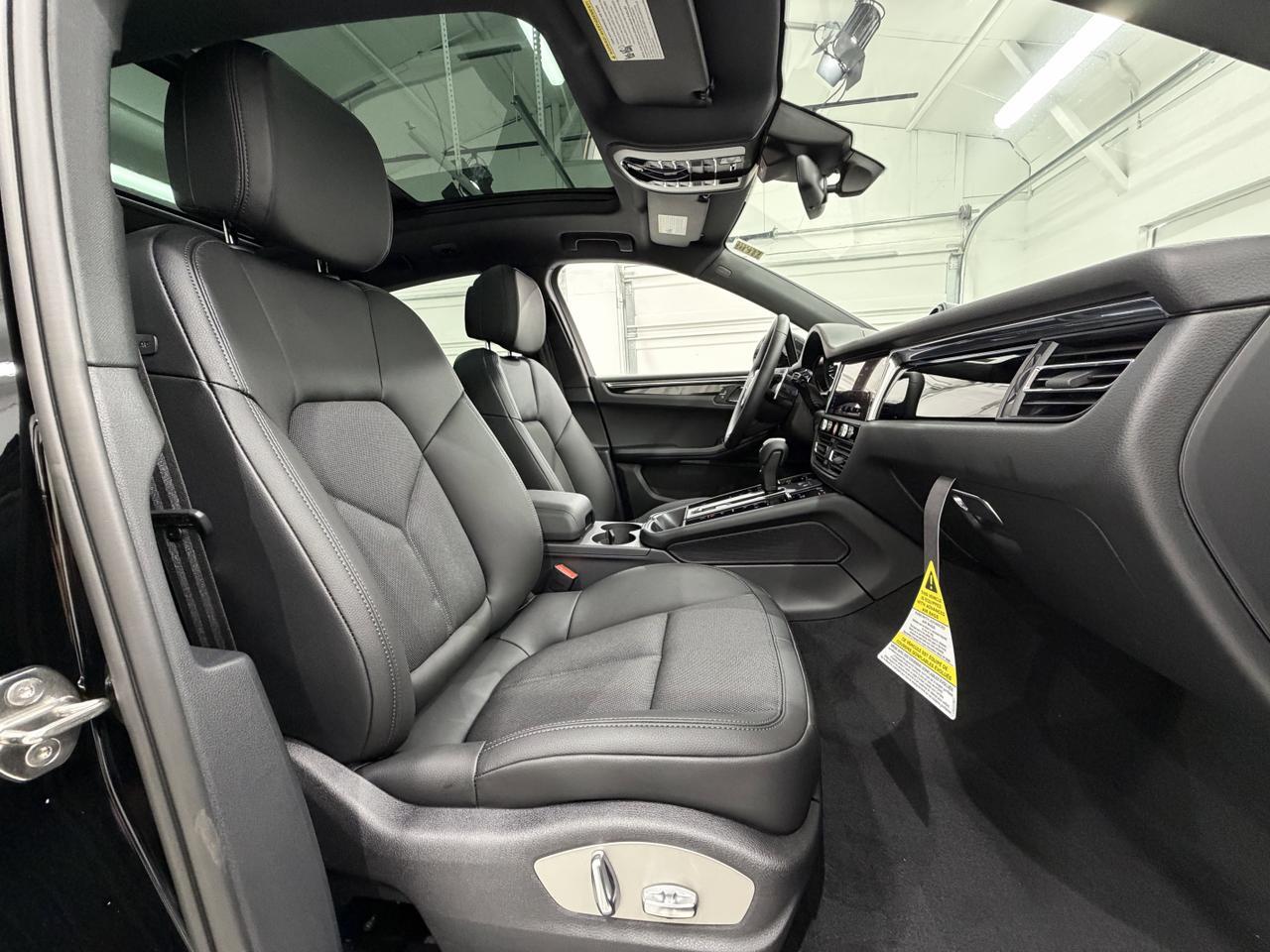2026 Porsche Macan Newark DE