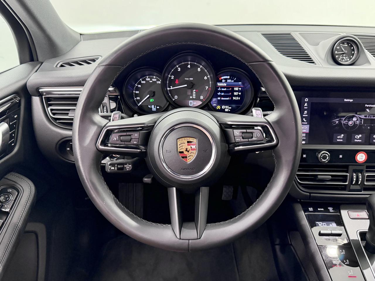 2026 Porsche Macan Newark DE
