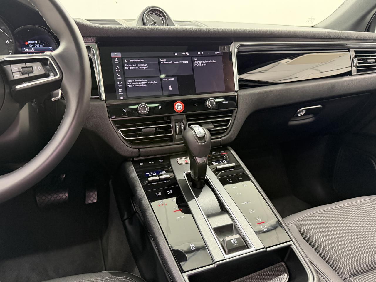 2026 Porsche Macan Newark DE