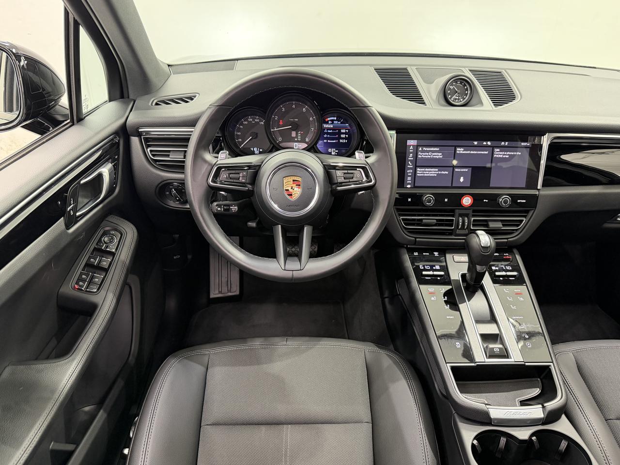 2026 Porsche Macan Newark DE