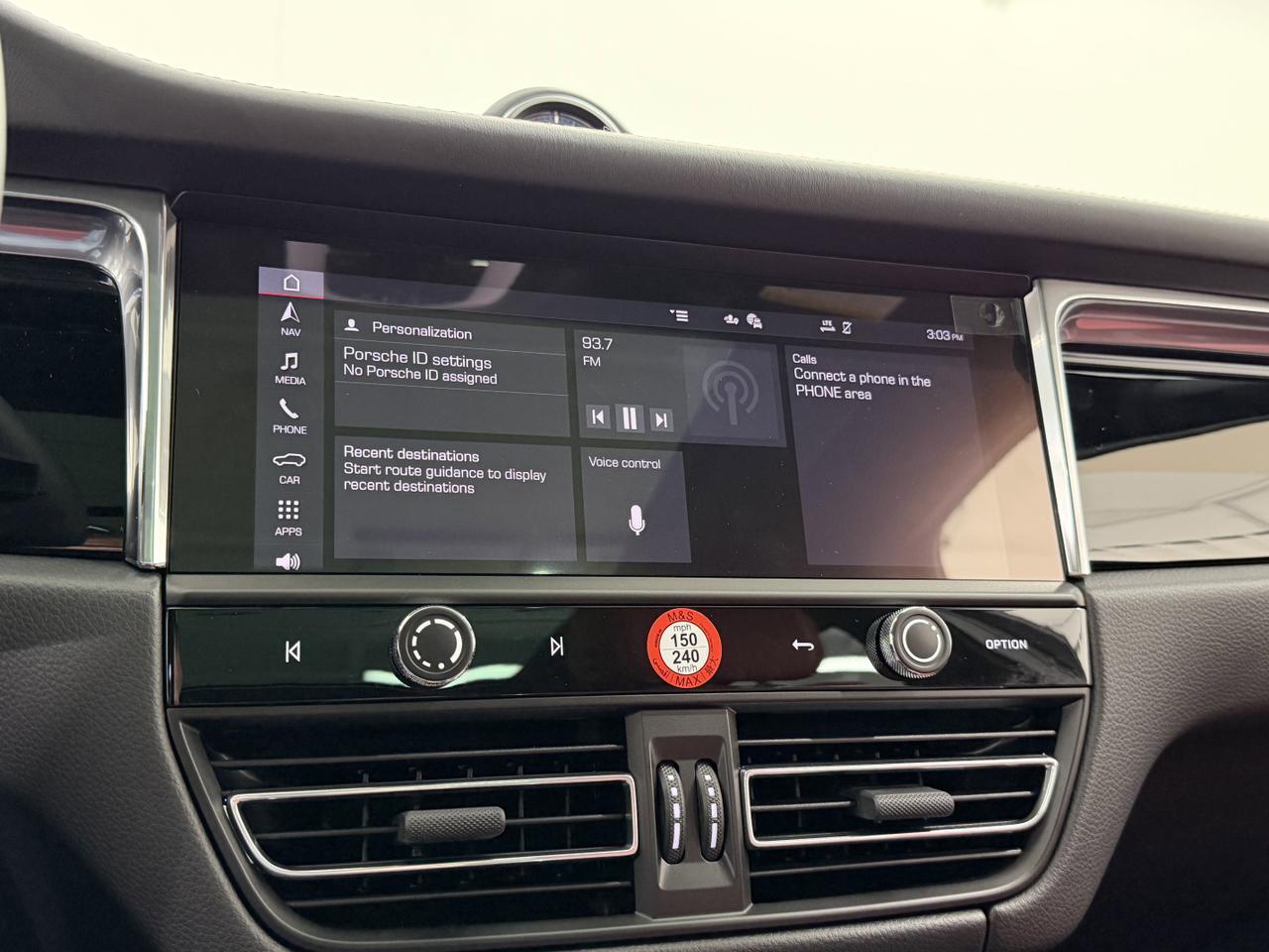 2026 Porsche Macan Newark DE