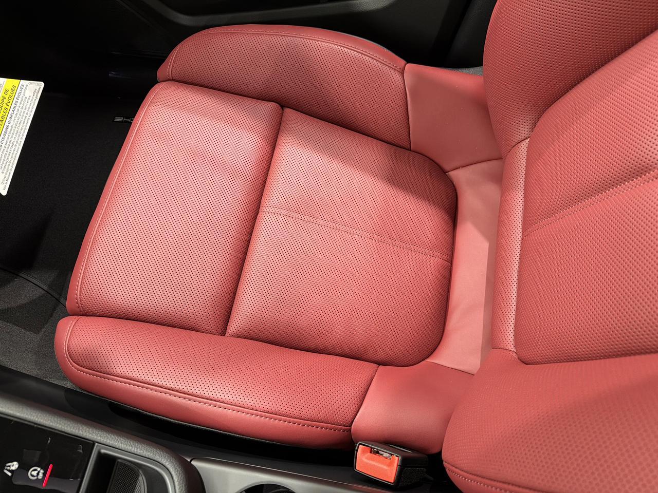 2026 Porsche Macan Newark DE