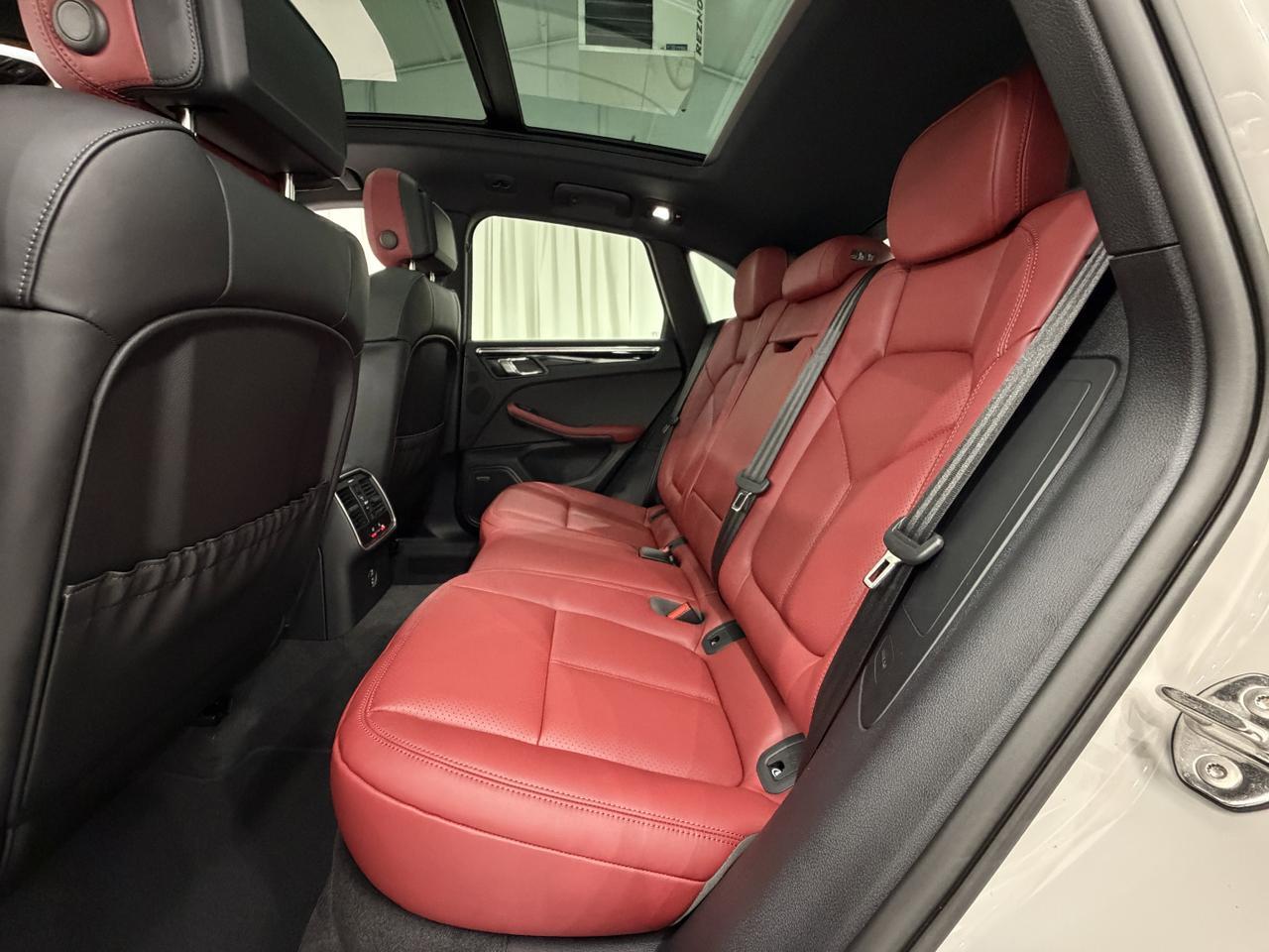 2026 Porsche Macan Newark DE