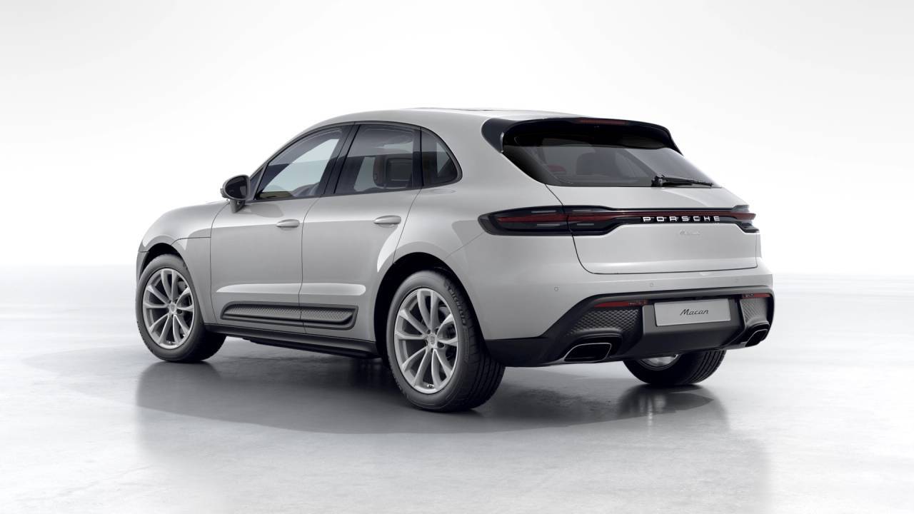 2026 Porsche Macan Newark DE