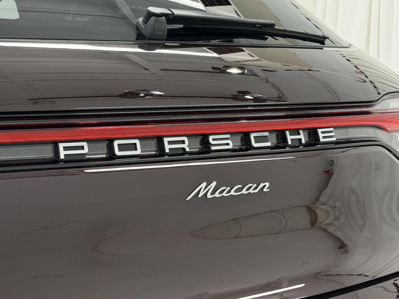 2026 Porsche Macan Newark DE