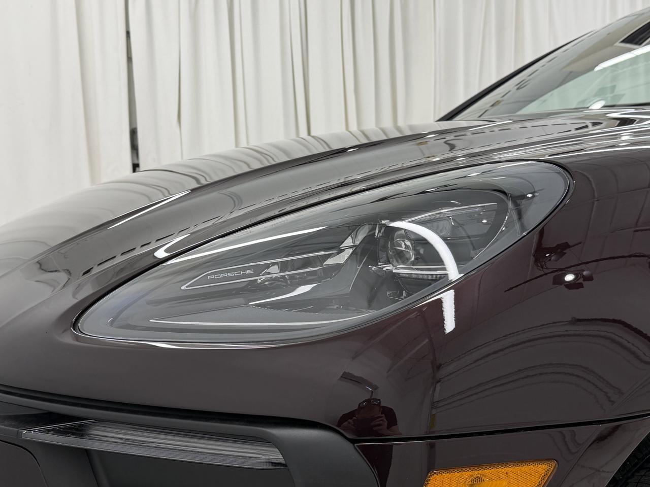 2026 Porsche Macan Newark DE