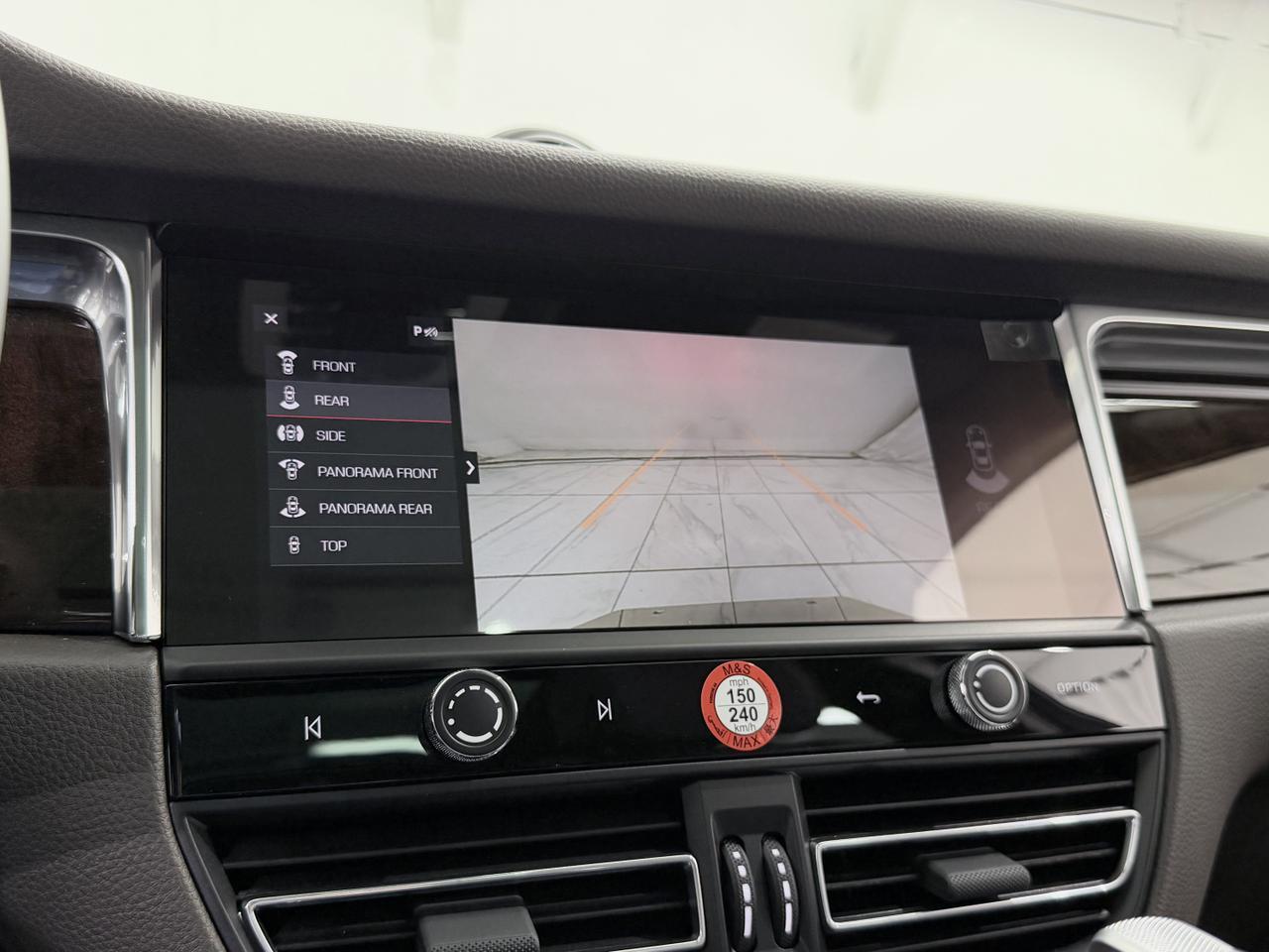 2026 Porsche Macan Newark DE