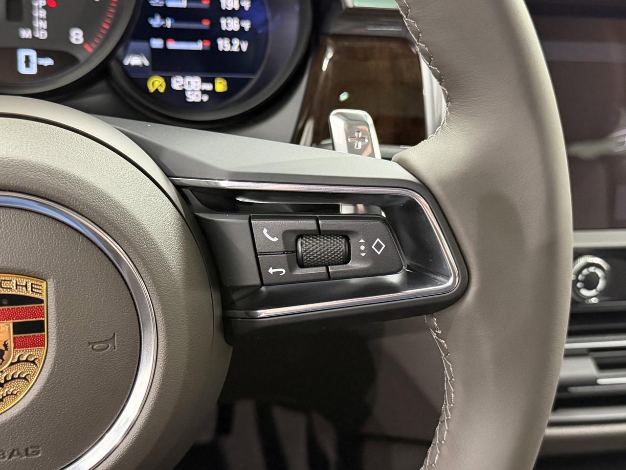 2026 Porsche Macan Newark DE