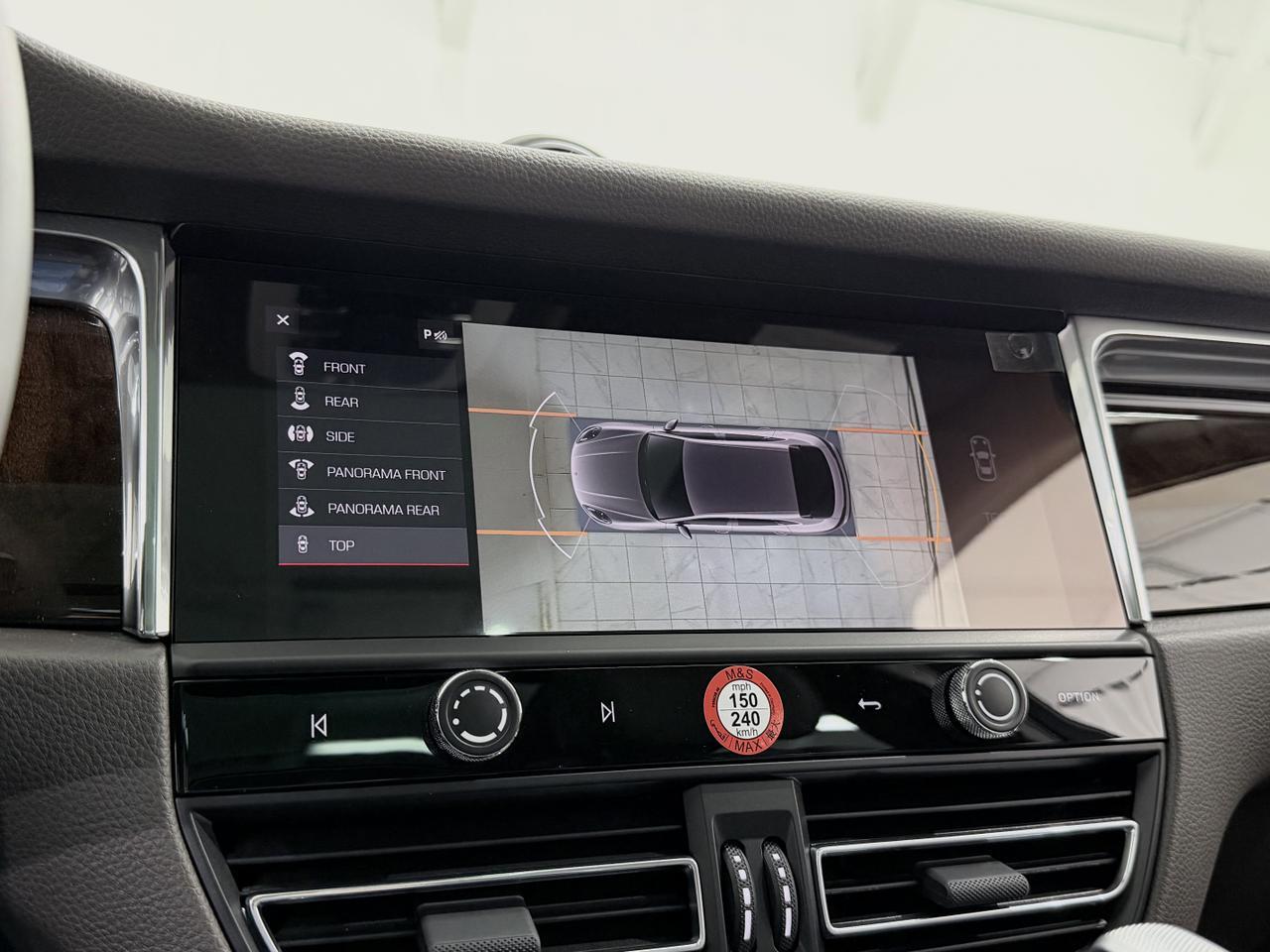 2026 Porsche Macan Newark DE