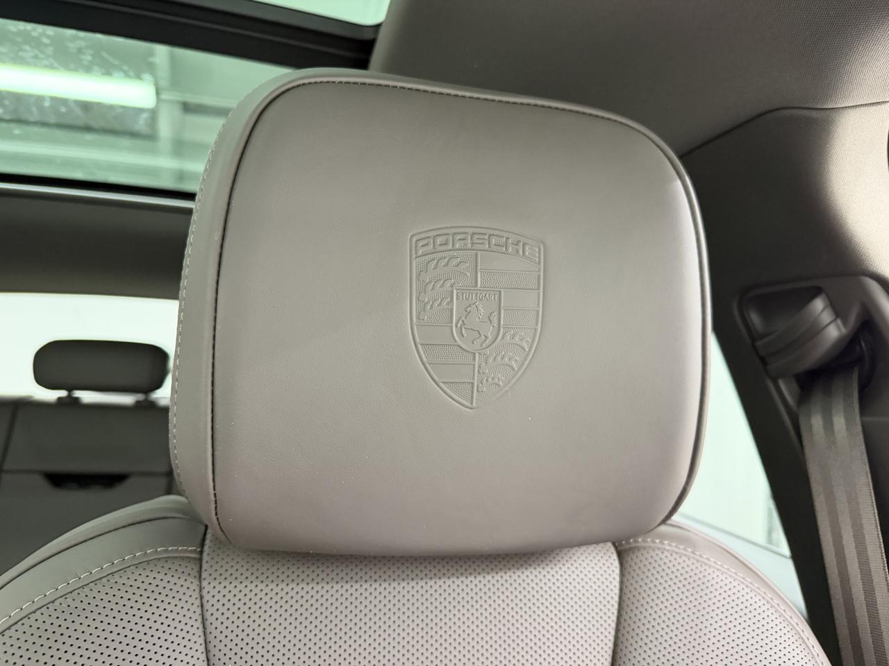 2026 Porsche Macan Newark DE