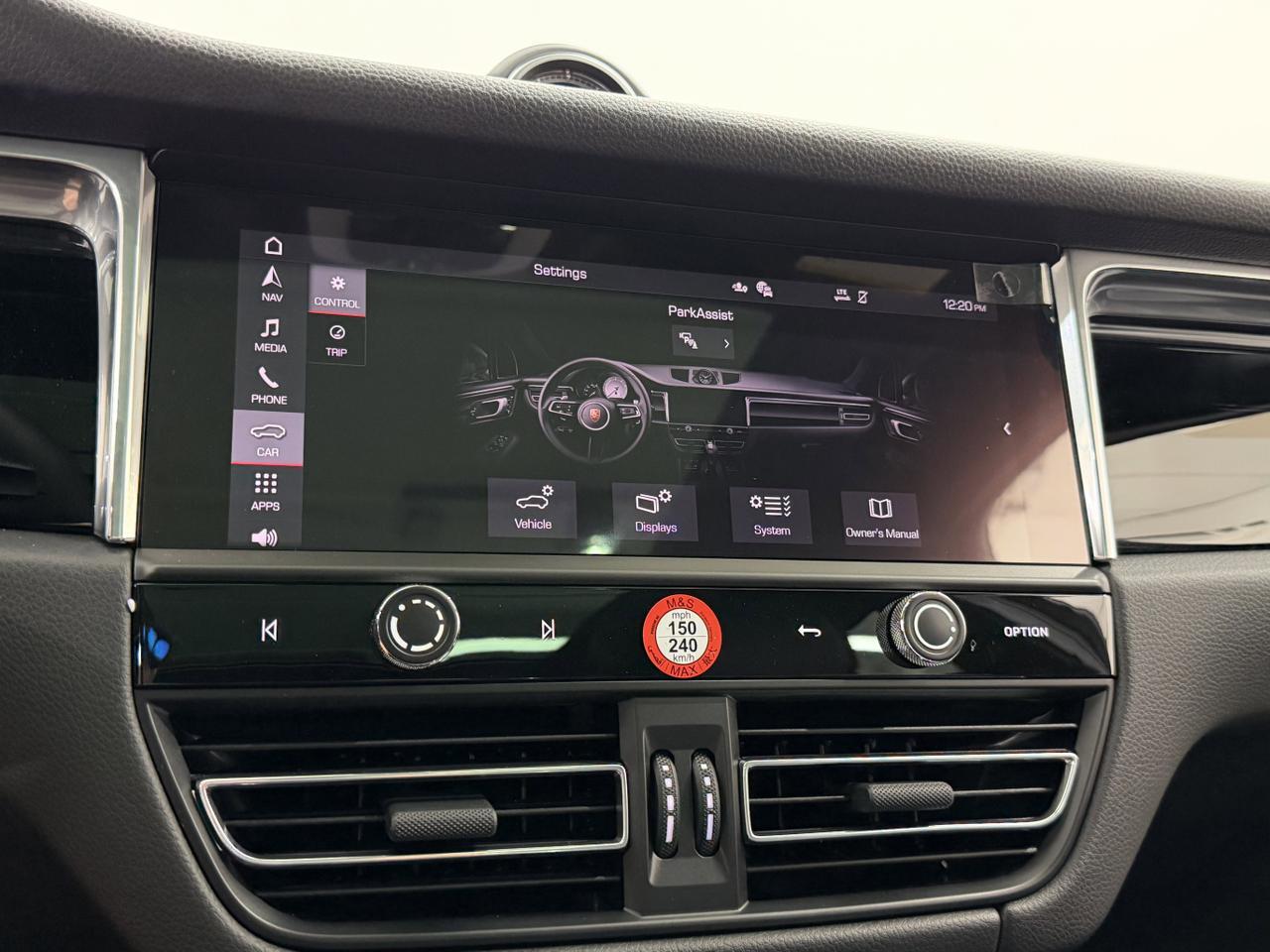 2026 Porsche Macan Newark DE