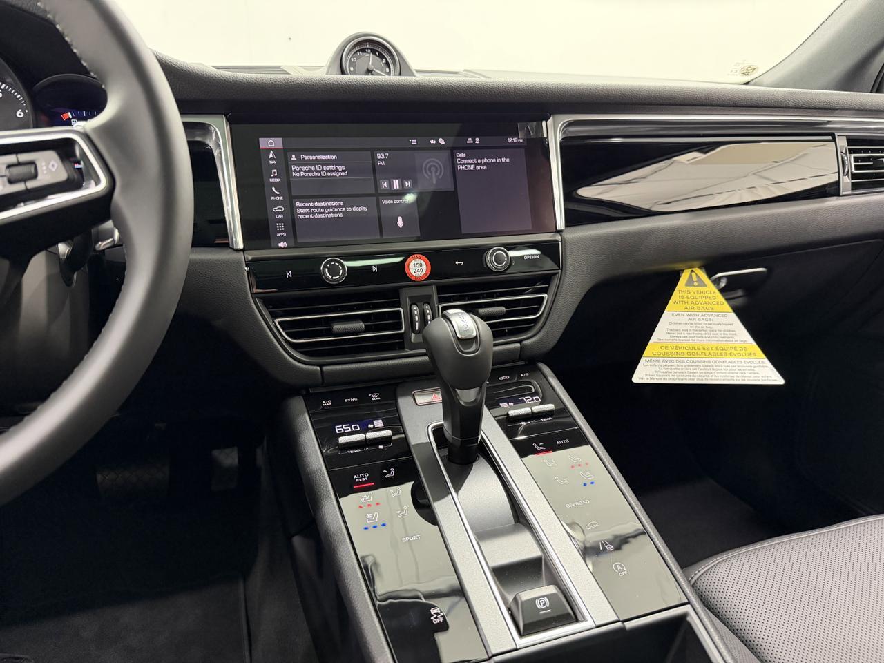 2026 Porsche Macan Newark DE