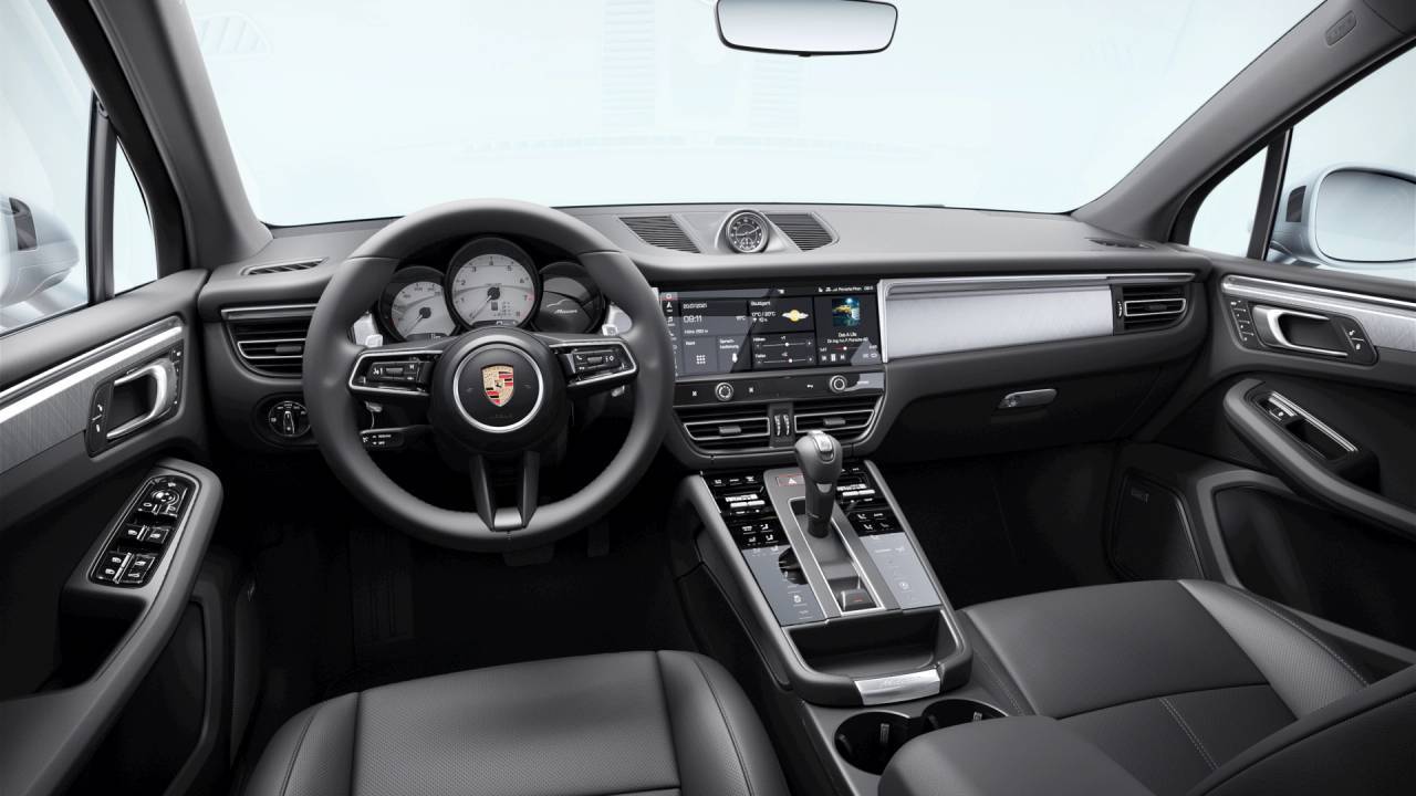 2026 Porsche Macan Newark DE