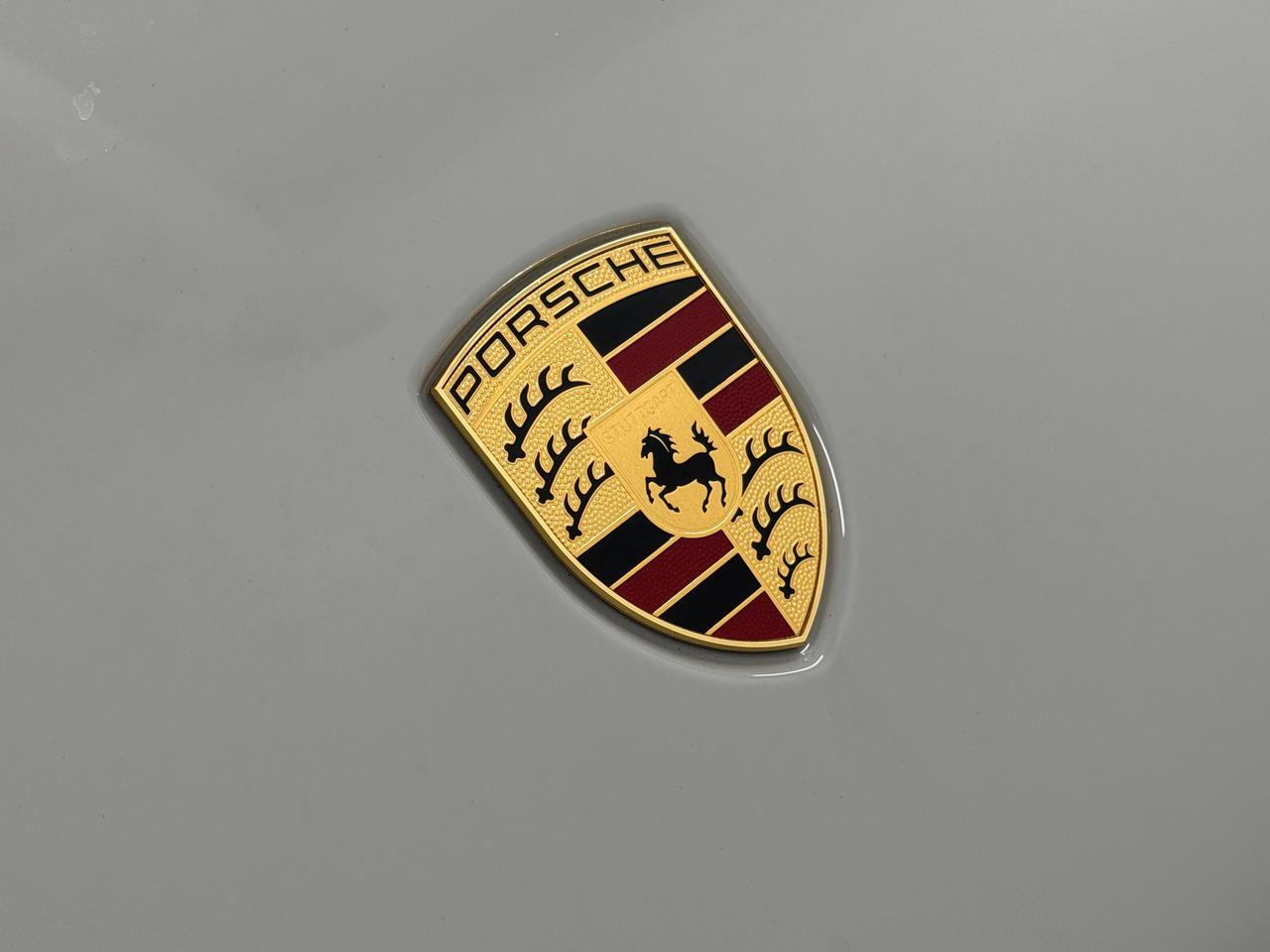 2026 Porsche Macan Newark DE