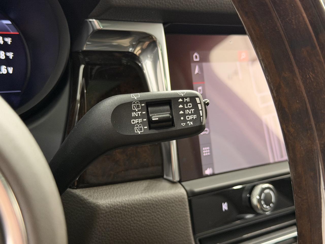 2026 Porsche Macan Newark DE