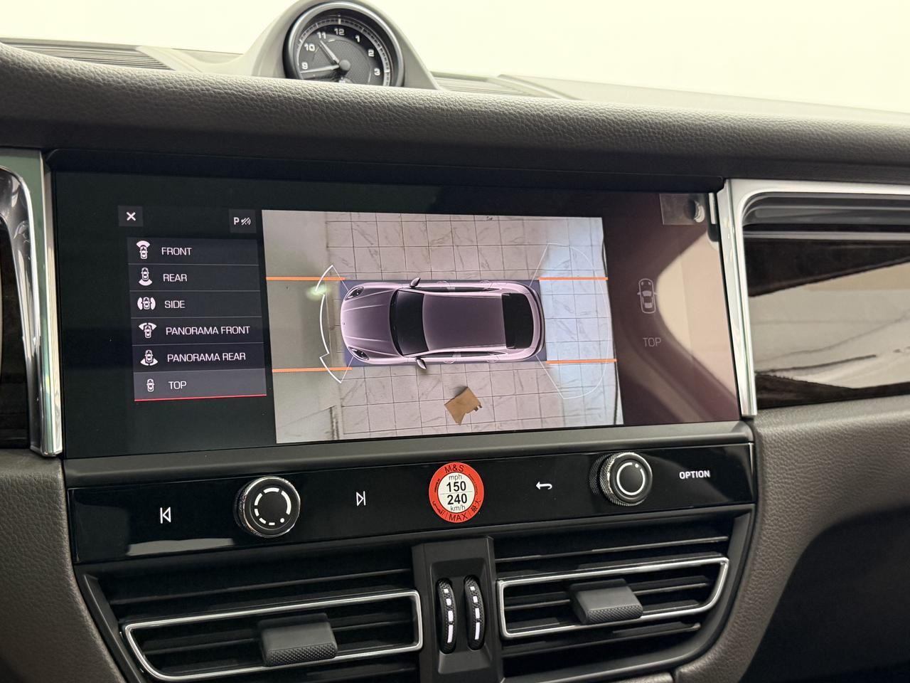 2026 Porsche Macan Newark DE