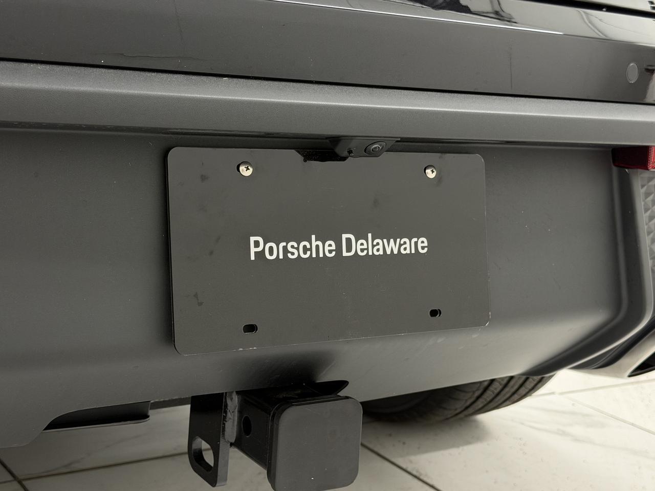 2026 Porsche Macan Newark DE