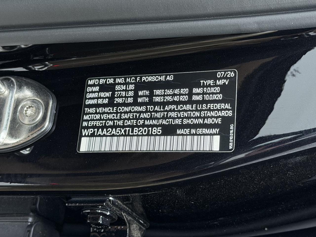 2026 Porsche Macan Newark DE